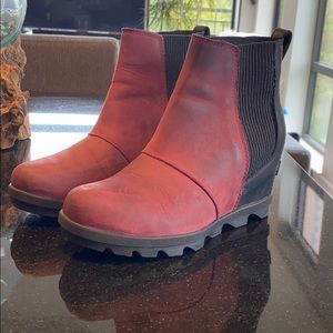 Sorel Joan of Arctic Wedge Chelsea Boot